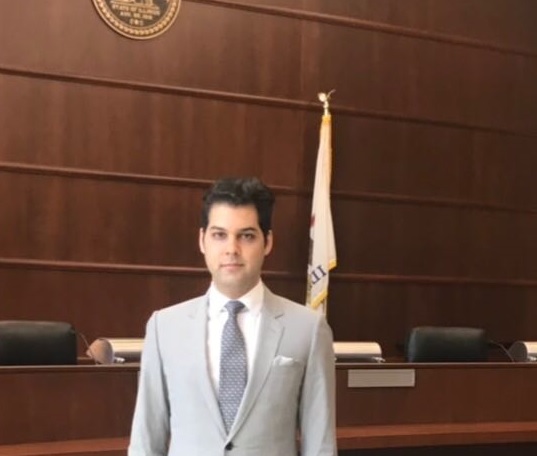 وکیل و مشاور امور بین الملل