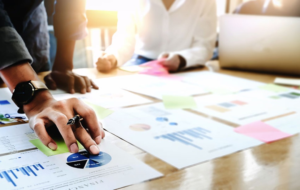 مدلی برای اندازه‌گیری و ارزیابی عملکرد مدیریت پروژه